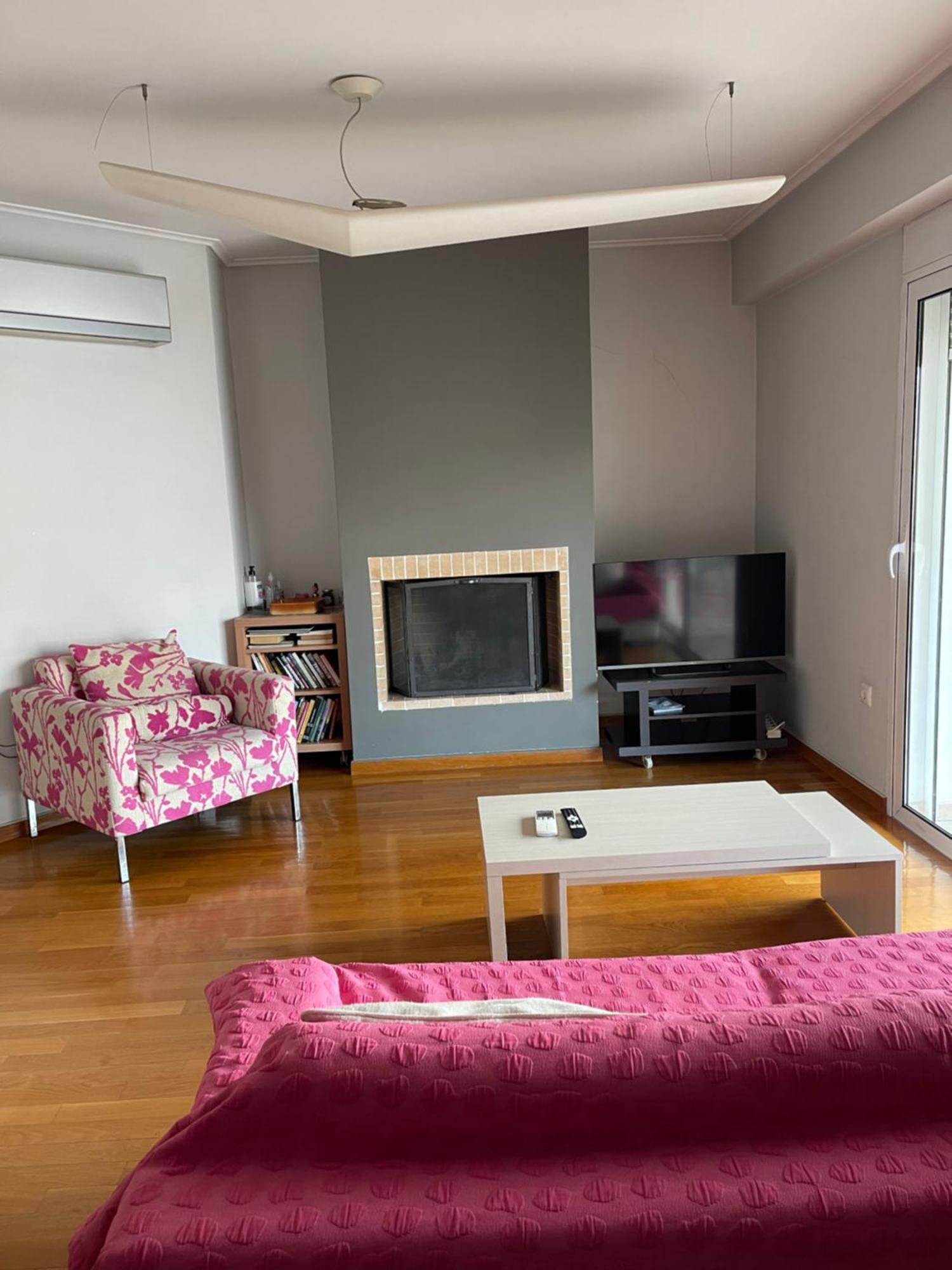 διαμερισμα με θεα Apartment *